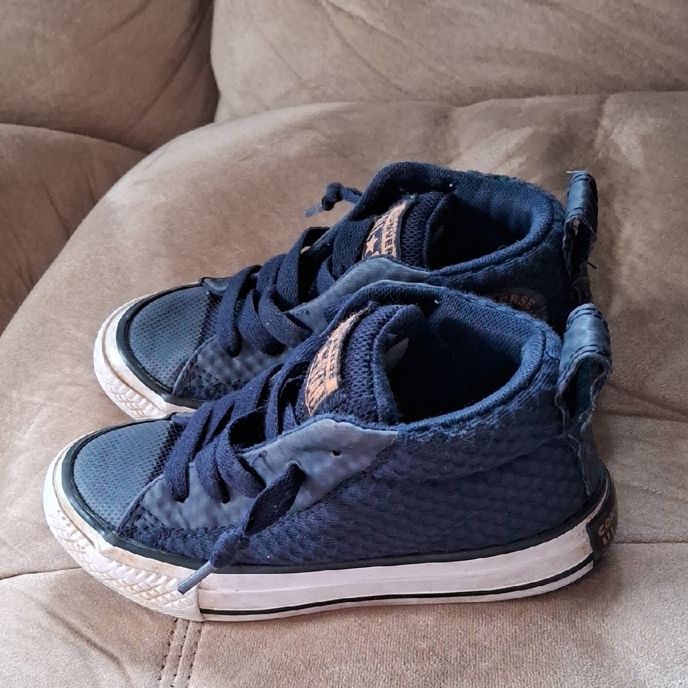 Converse Boys Size 10 Blue High-Top Sneakers Classic Canvas Design